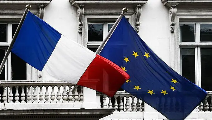V. C. La France dans la construction européenne